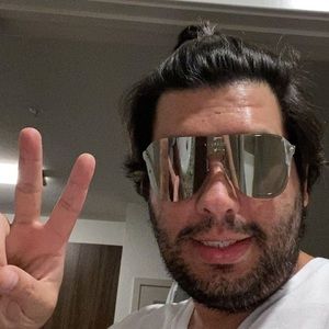 Meet your Posher, Daniel